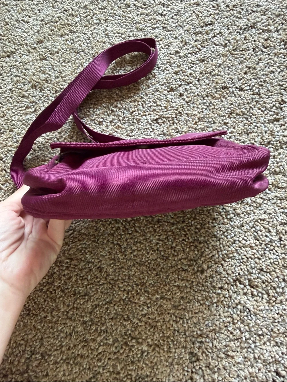 BAGALLINI Plum Maroon Purple Nylon Zippered Crossbody Shoulder Bag